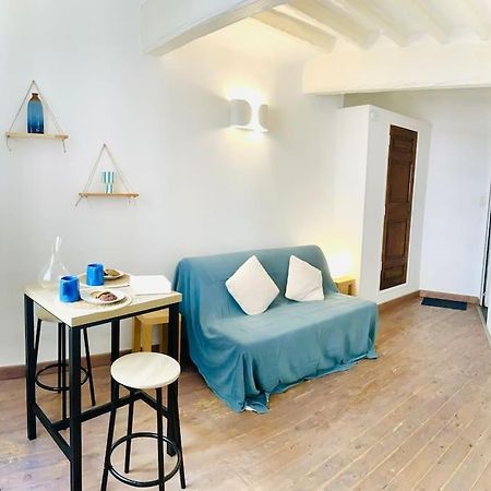 Studio Le Mediterraneen Apartment เอ็ก-ซอง-โพรวองซ์ ภายนอก รูปภาพ